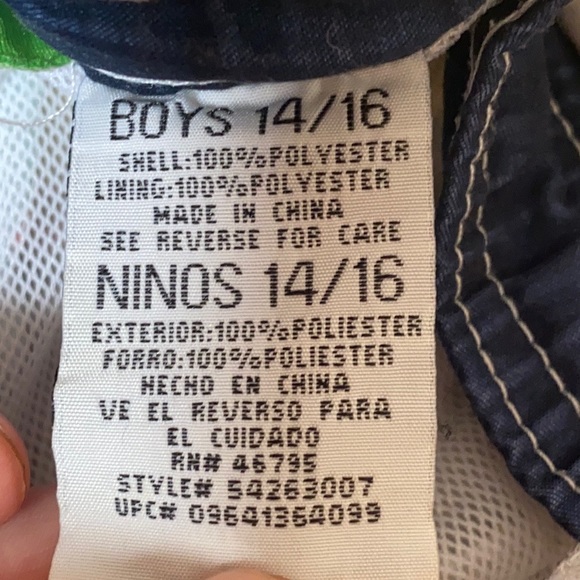 INCREDIBLE HULK YOUTH SWIM SHORTS/TRUNKS - Picture 7 of 7